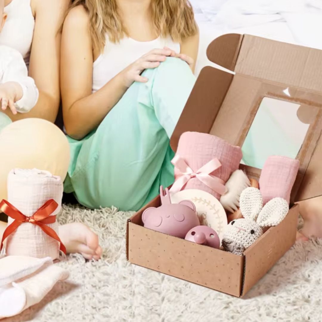 Coffret Cadeau Naissance avec Hochet Lapin